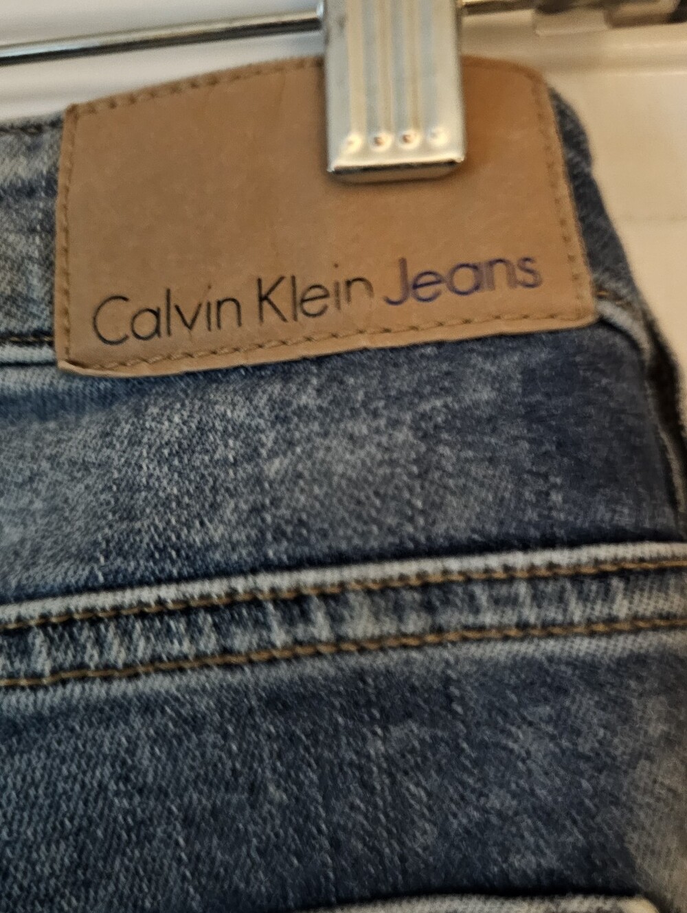 Calvin Klein Women's Slim Boyfriend Blue Denim Stretch Jeans Size 6 - Picture 5 of 9